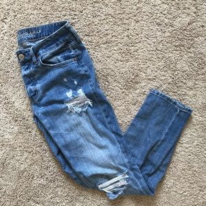 American eagle size 4 boyfriend jeans